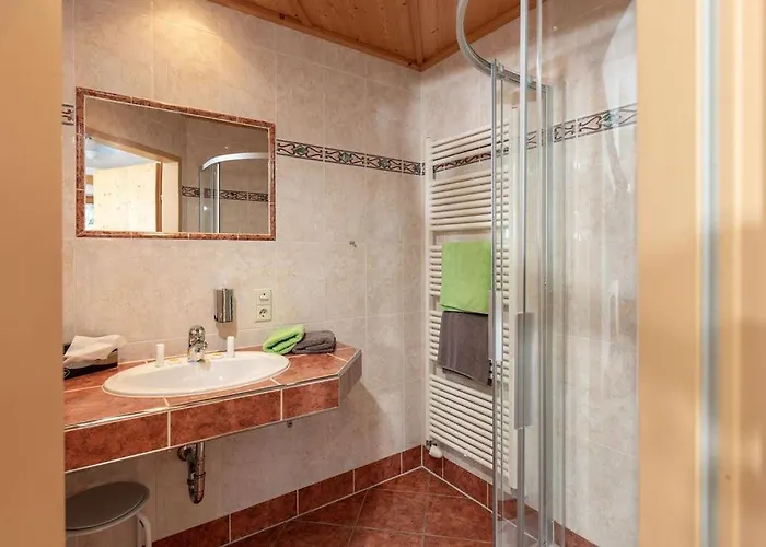 Eisbacherhof مزرعة للإقامة