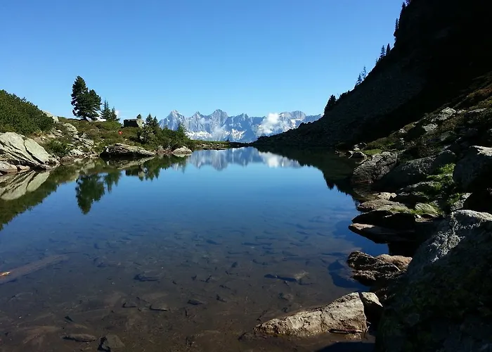 مزرعة للإقامة Eisbacherhof