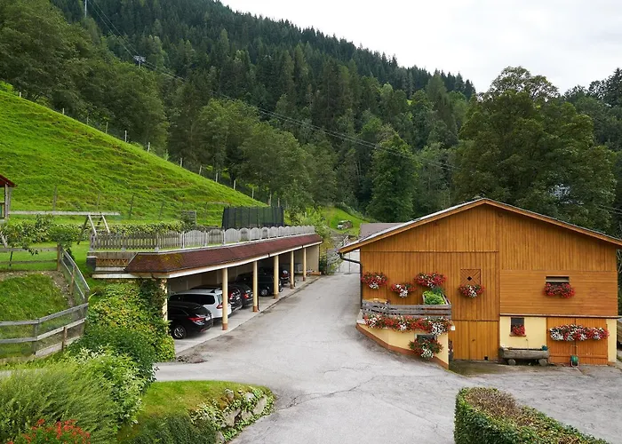 Eisbacherhof سخلادميخ